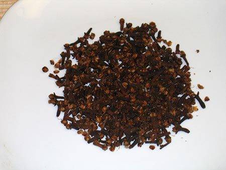 Cloves